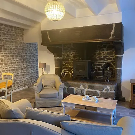 Holiday home Charmante Maison Normande A A 10mn De La Brainville